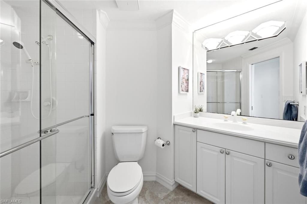 60 Seagate Dr, Unit 1606, Naples, FL 34103 Photo