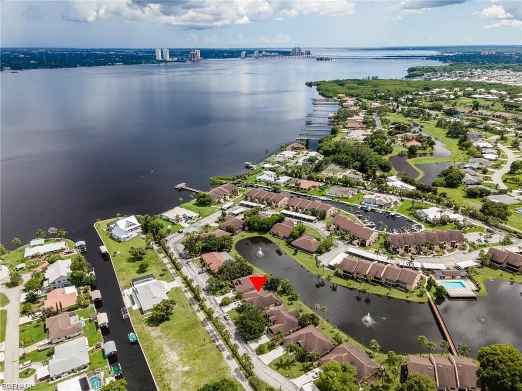 15472 Admiralty Cir , Unit 1, North Fort Myers, FL 33917 Photo