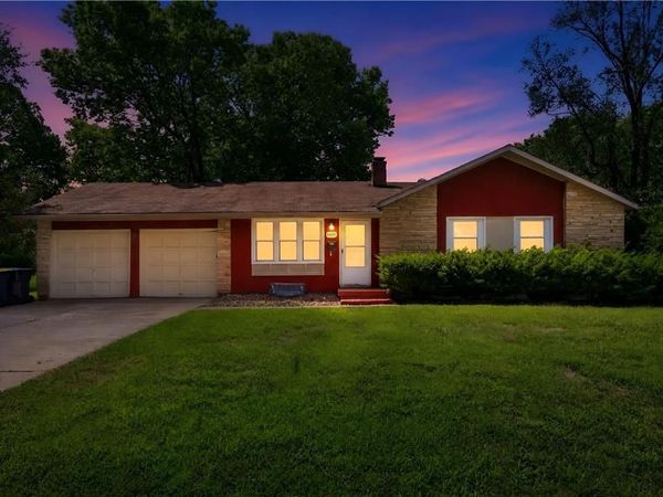 6601 E 96TH Street, Kansas City, MO 64134
