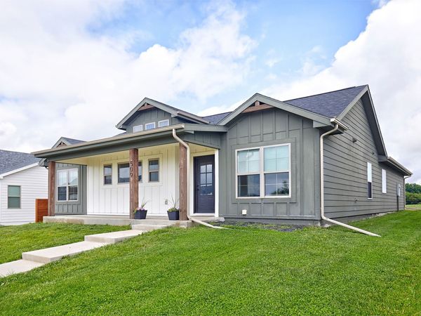 509 Sycamore Street, Dallas Center, IA 50063