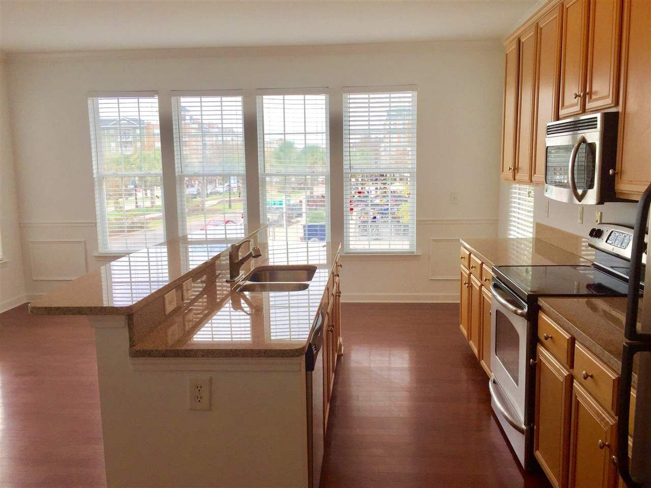 2954 Yancey Way  Photo 7