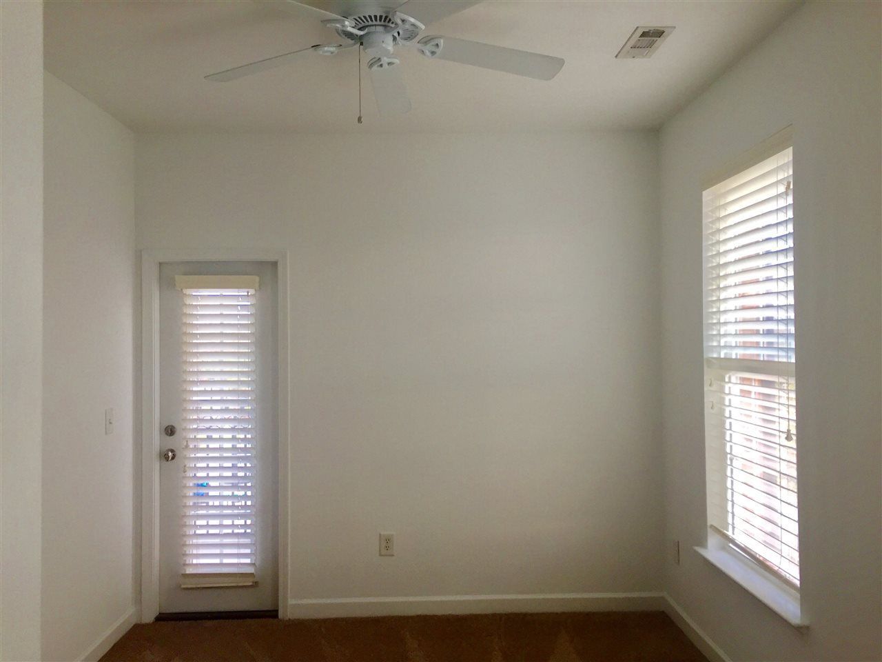 2954 Yancey Way  Photo 8