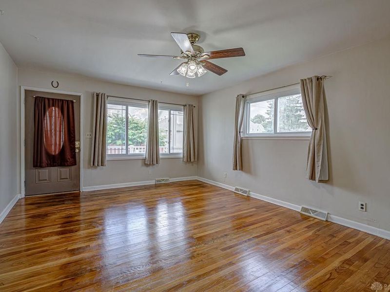 219 E Monfort Street, Eaton, OH 45320 Photo 4
