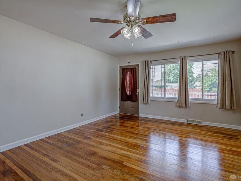 219 E Monfort Street, Eaton, OH 45320 Photo 6