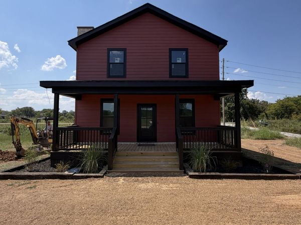 960 W Trimble Rd, Milton, TN 37118