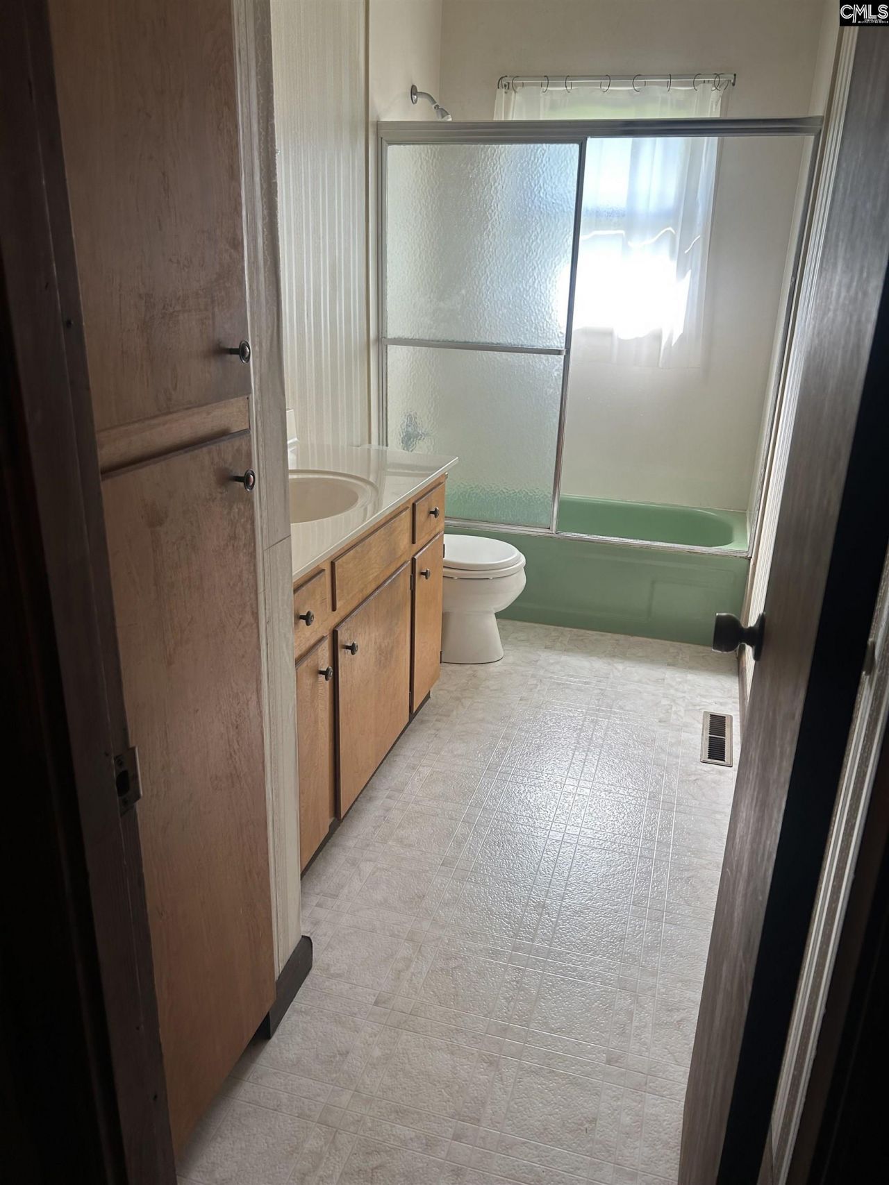 145 Harvey Berry Road  Photo 10