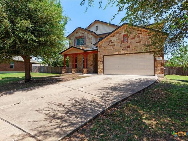 1117 Cockrill Court , Hutto, TX 78634