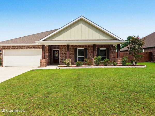 14894 Calcutta Drive, Gulfport, MS 39503