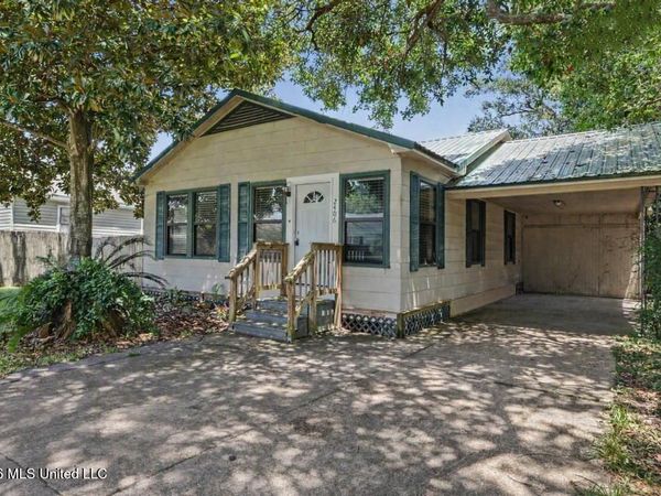 2406 8th Street, Pascagoula, MS 39567