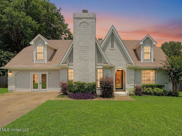 7140 Amberwood Drive, Olive Branch, MS 38654