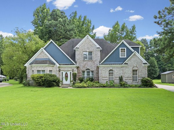 8925 Youngblood Road, Olive Branch, MS 38654