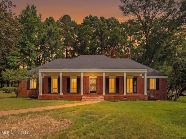 304 Cahill Street, Senatobia, MS 38668