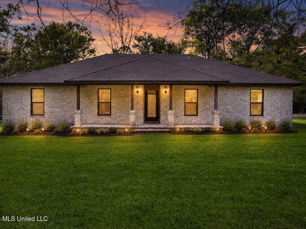 9281 Liberty Road, Biloxi, MS 39532