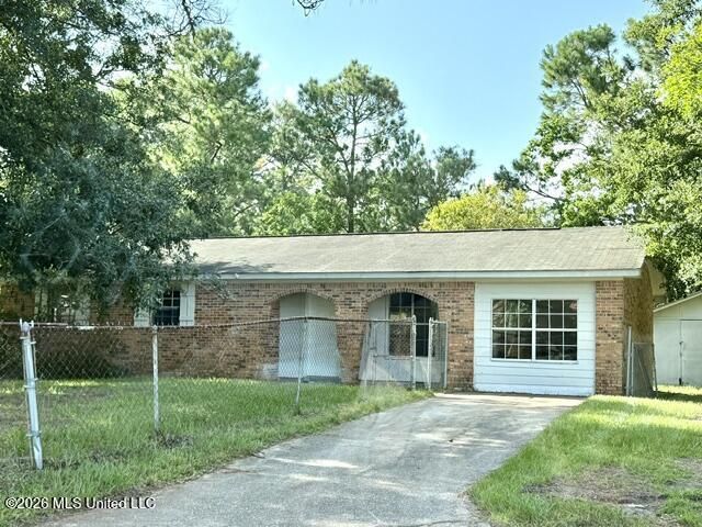 2008 E Clemson Circle, Gautier, MS 39553 Main Photo
