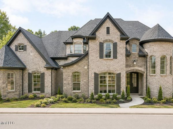 349 Poplar Lane, Holly Springs, MS 38635