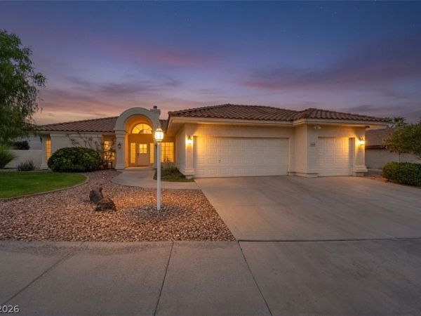 1020 Geranium Drive , Henderson, NV 89011