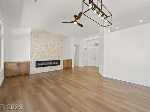 10400 Willamette Place, Las Vegas, NV 89134