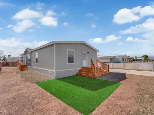 2253 Clinton Lane , Las Vegas, NV 89156