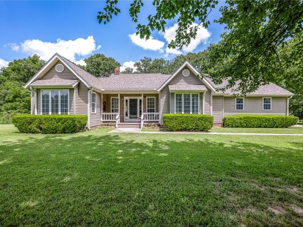 13946 Fairmount Road , Siloam Springs, AR 72761