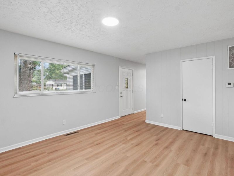 3032 Fairwood Avenue , Columbus, OH 43207 Photo 13