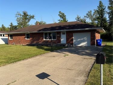 1629 S Bend Lane , Lake View, NY 14085