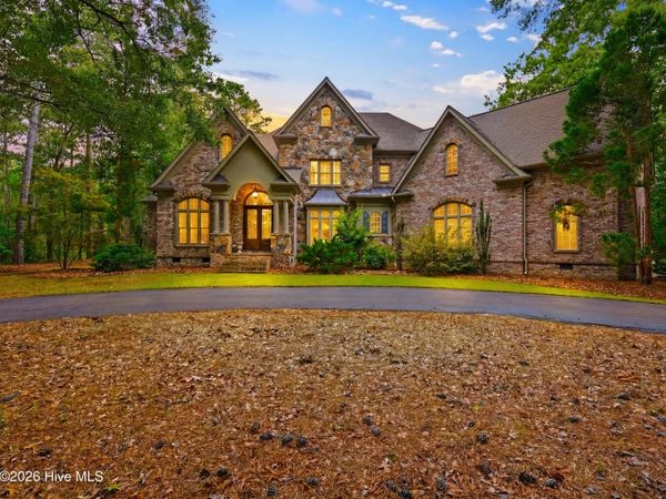 710 Lake Shore Drive , Goldsboro, NC 27534
