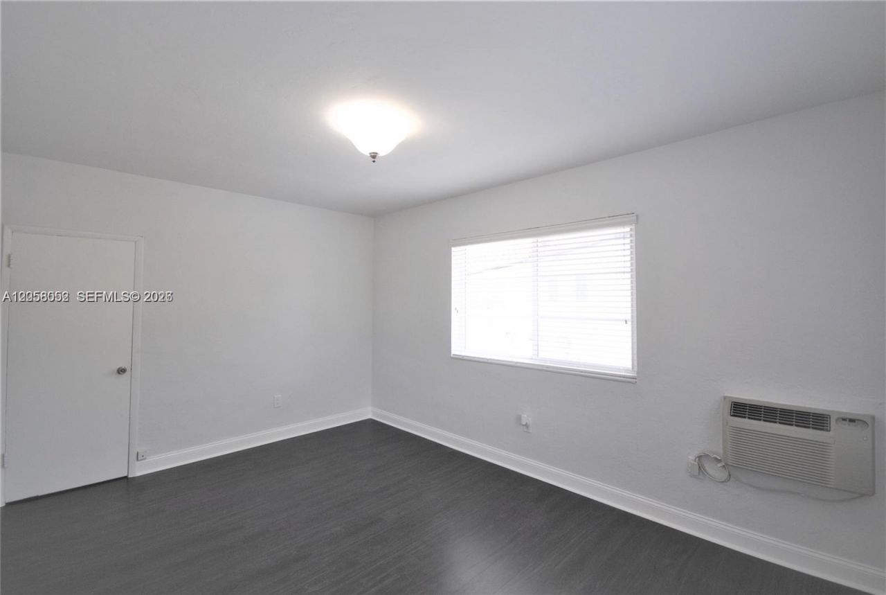 535 73rd St , Unit 1-8, Miami Beach, FL 33141 Photo