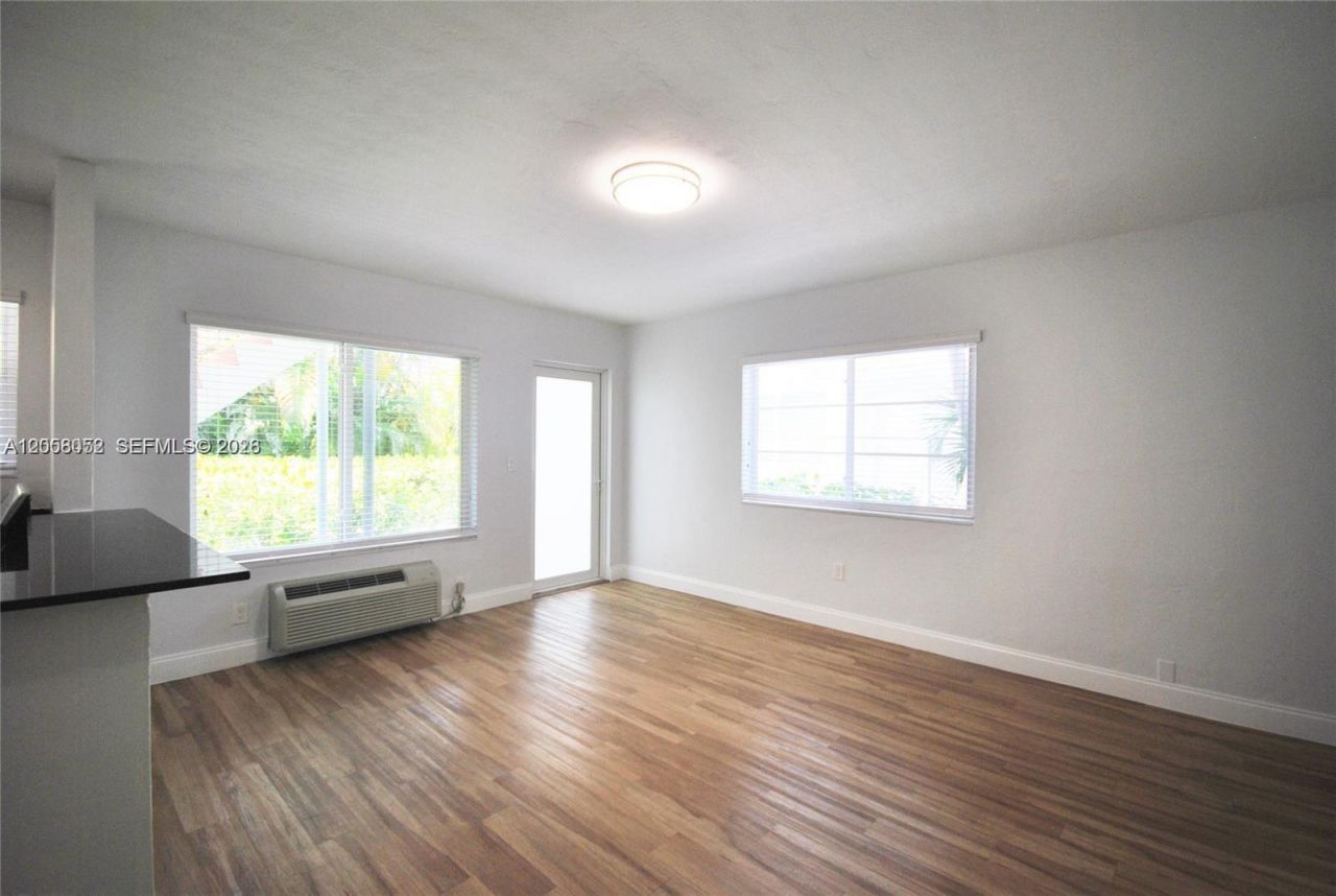535 73rd St , Unit 1-8, Miami Beach, FL 33141 Photo