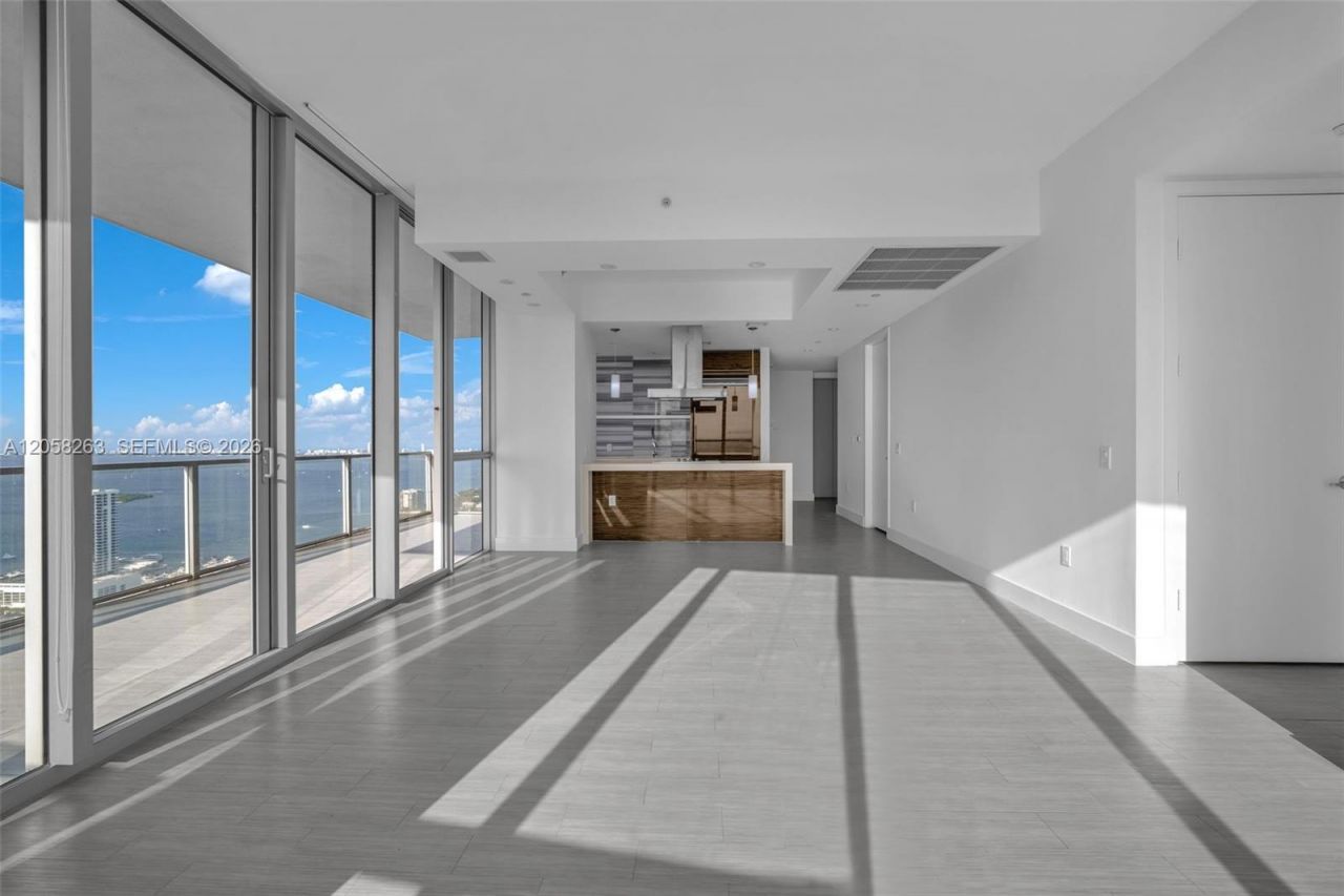 1100 Biscayne Blvd, Unit 4308, Miami, FL 33132 Photo
