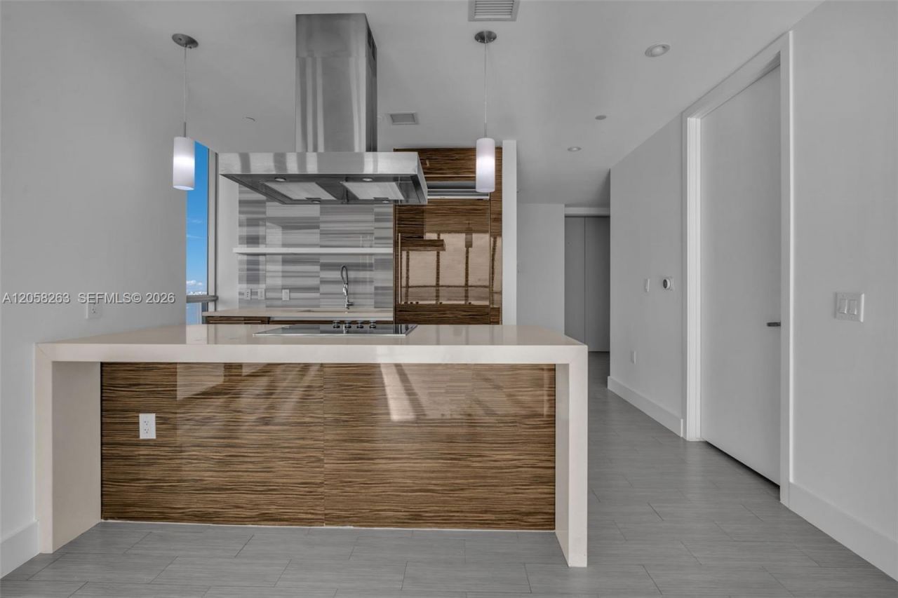 1100 Biscayne Blvd, Unit 4308, Miami, FL 33132 Photo