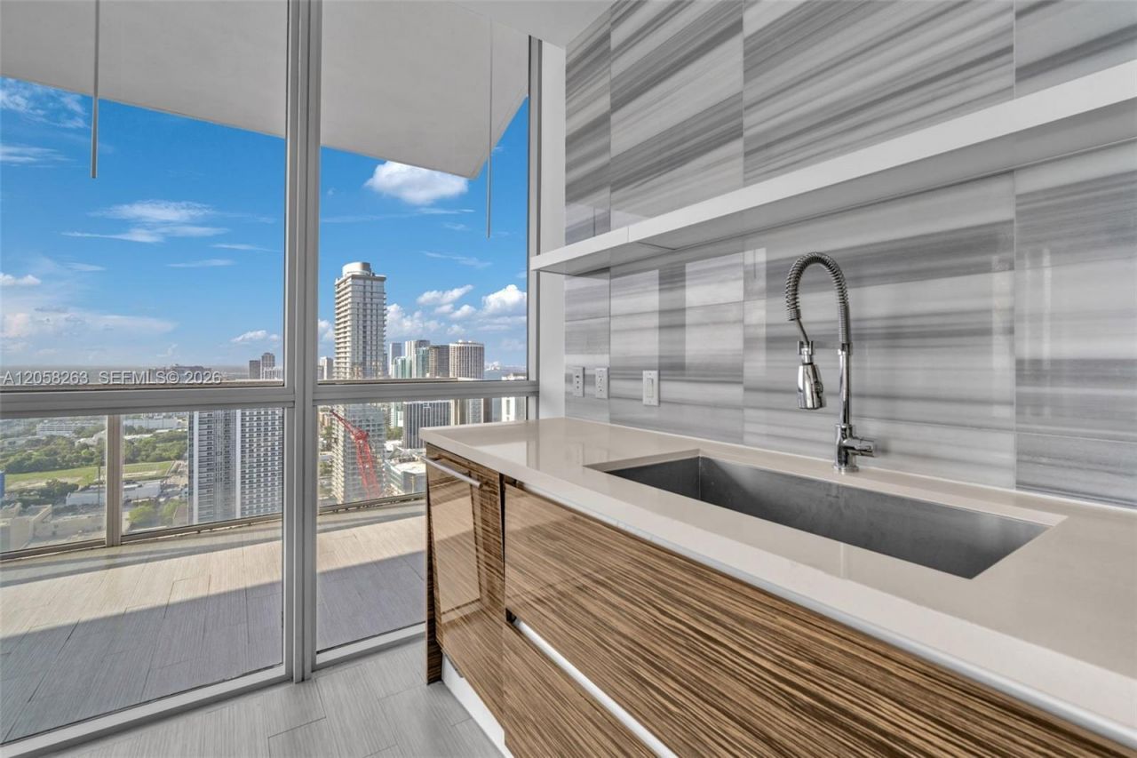 1100 Biscayne Blvd, Unit 4308, Miami, FL 33132 Photo
