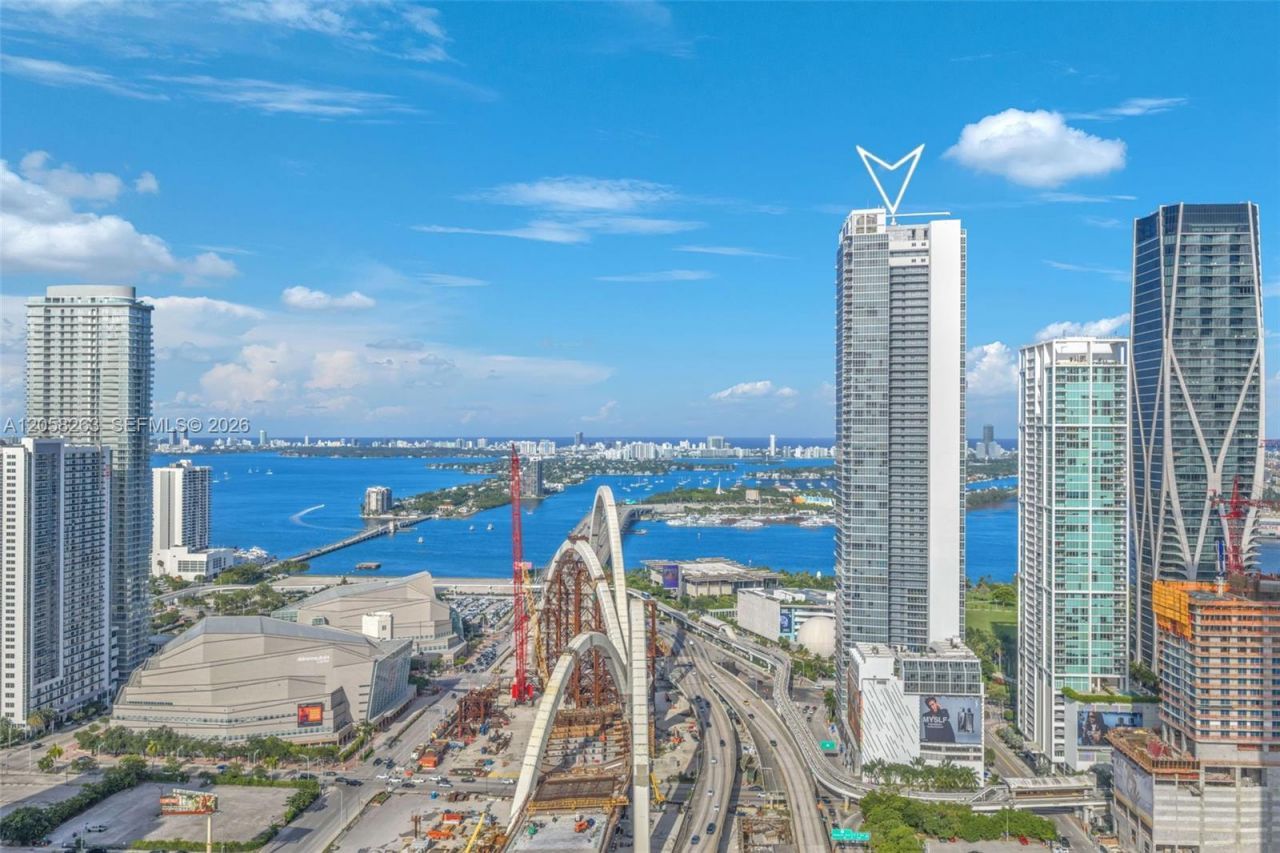 1100 Biscayne Blvd, Unit 4308, Miami, FL 33132 Photo