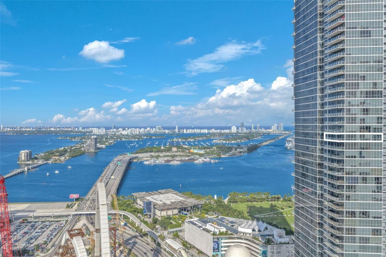 1100 Biscayne Blvd, Unit 4308, Miami, FL 33132 Photo