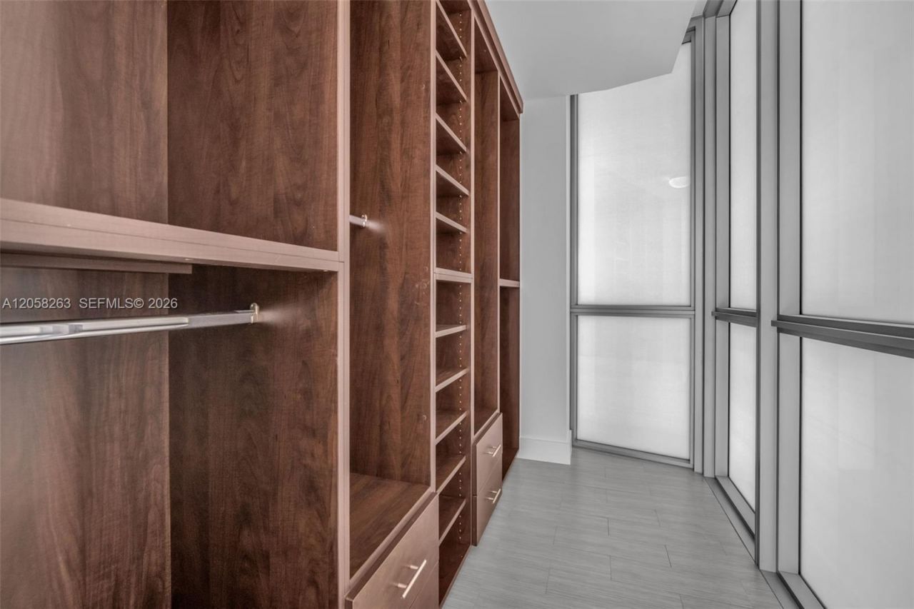 1100 Biscayne Blvd, Unit 4308, Miami, FL 33132 Photo