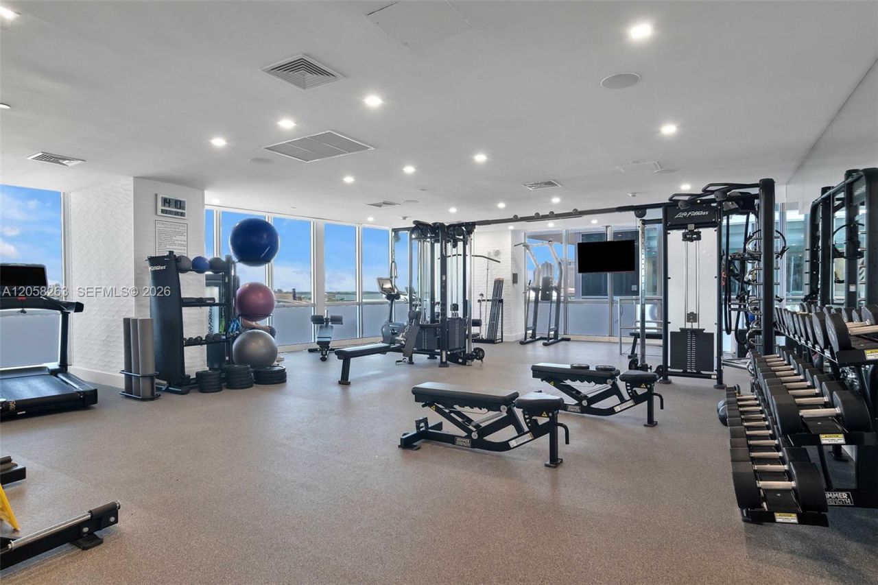 1100 Biscayne Blvd, Unit 4308, Miami, FL 33132 Photo