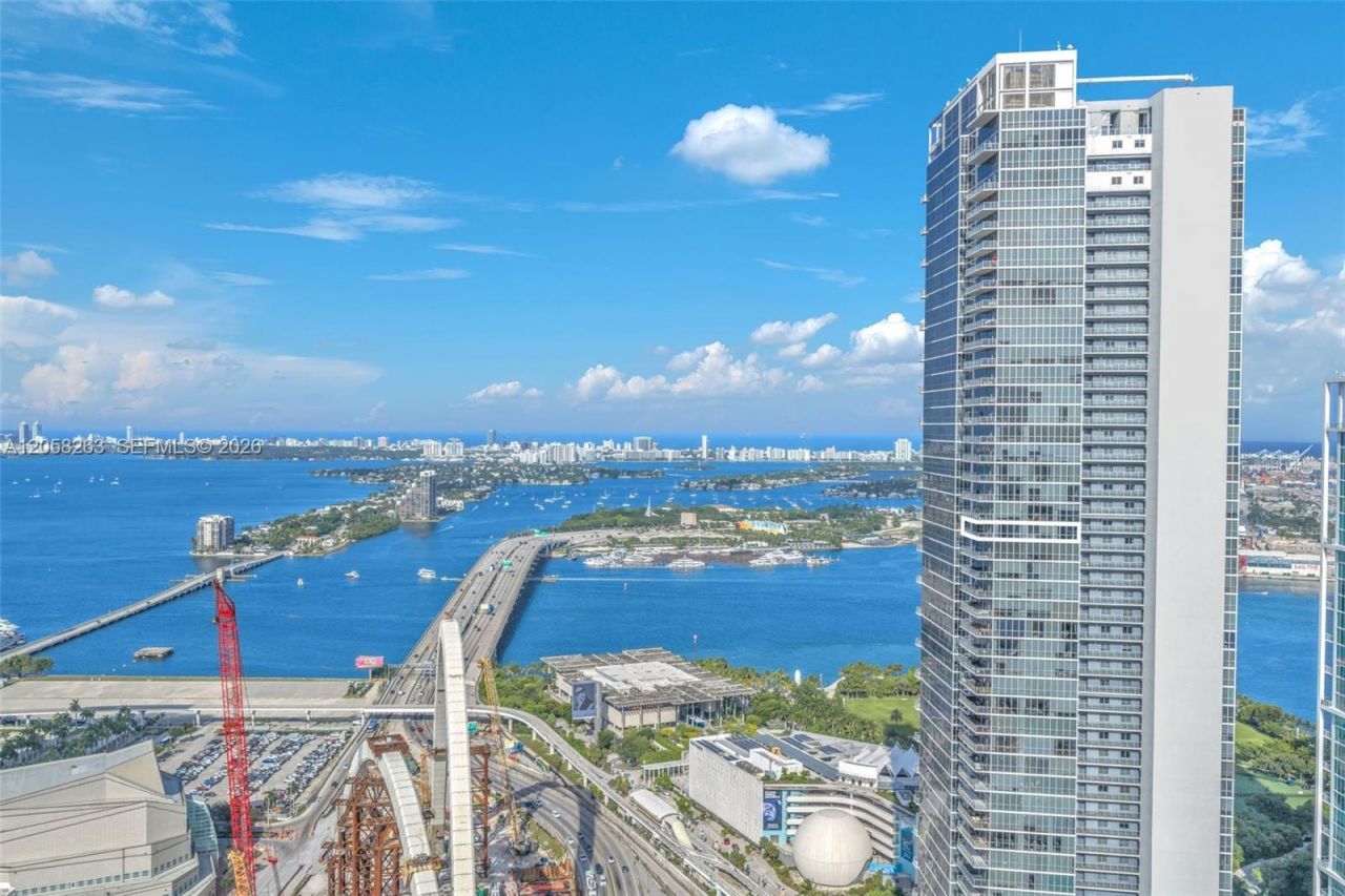 1100 Biscayne Blvd, Unit 4308, Miami, FL 33132 Photo