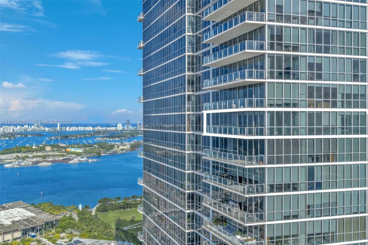 1100 Biscayne Blvd, Unit 4308, Miami, FL 33132 Photo