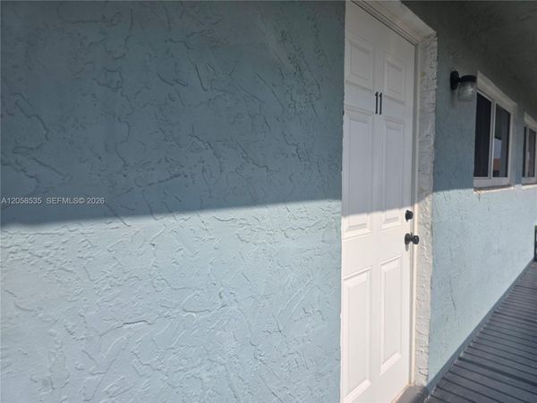 5525 W 24th Way , Unit 11, Hialeah, FL 33016