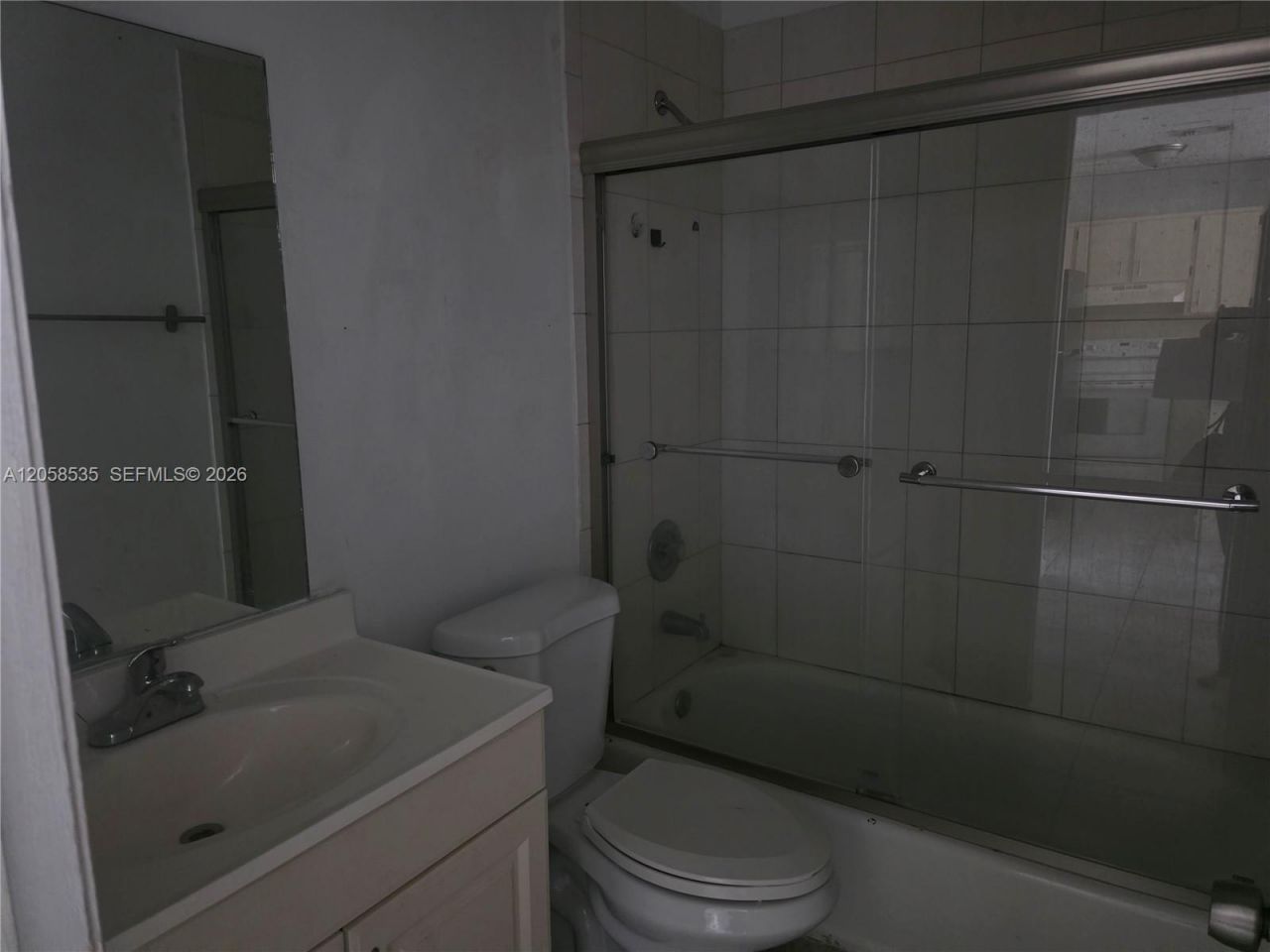 5525 W 24th Way , Unit 11, Hialeah, FL 33016 Photo