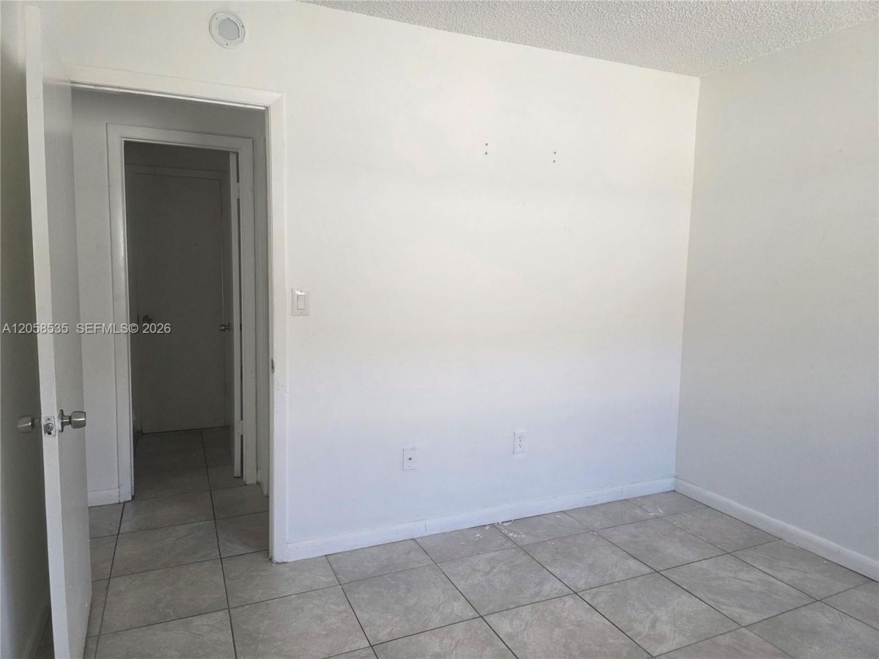 5525 W 24th Way , Unit 11, Hialeah, FL 33016 Photo
