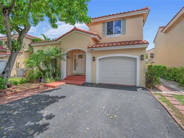 6040 NW 44th Lane, Coconut Creek, FL 33073