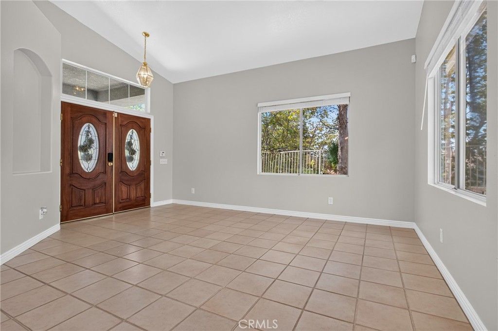 19613 Monarch Ridge Drive, Unit 1, Canyon Country, CA 91351 Main Photo