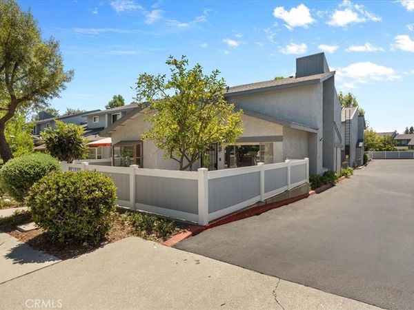 900 W Sierra Madre, Unit 44, Azusa, CA 91702