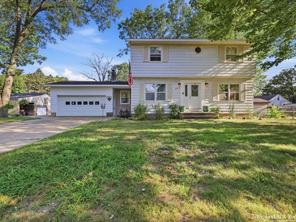 2029 Southland Drive, Muskegon, MI 49442