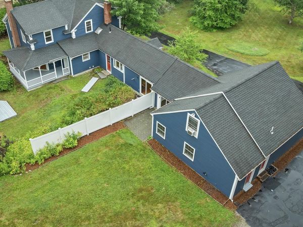 26 Old Mont Vernon Road, Unit A/B, Amherst, NH 03031