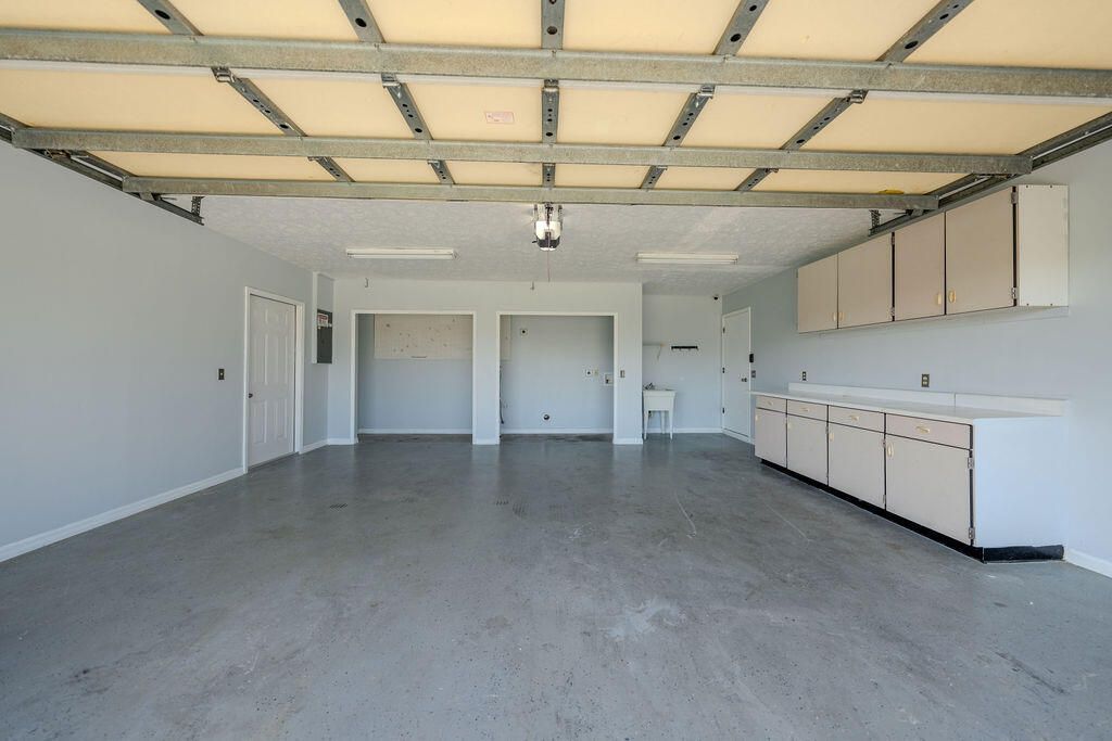 651 SE Degan Drive, Port Saint Lucie, FL 34983 Photo