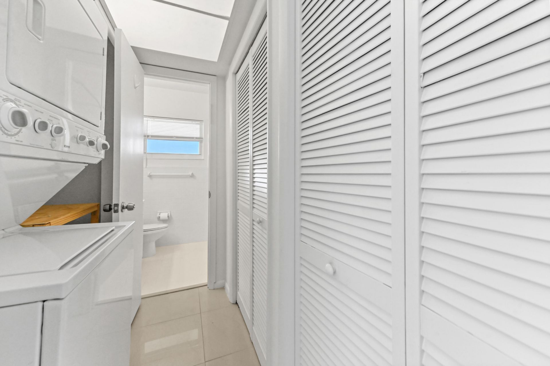 2755 NE 28th Avenue, Unit F-1, Lighthouse Point, FL 33064 Photo