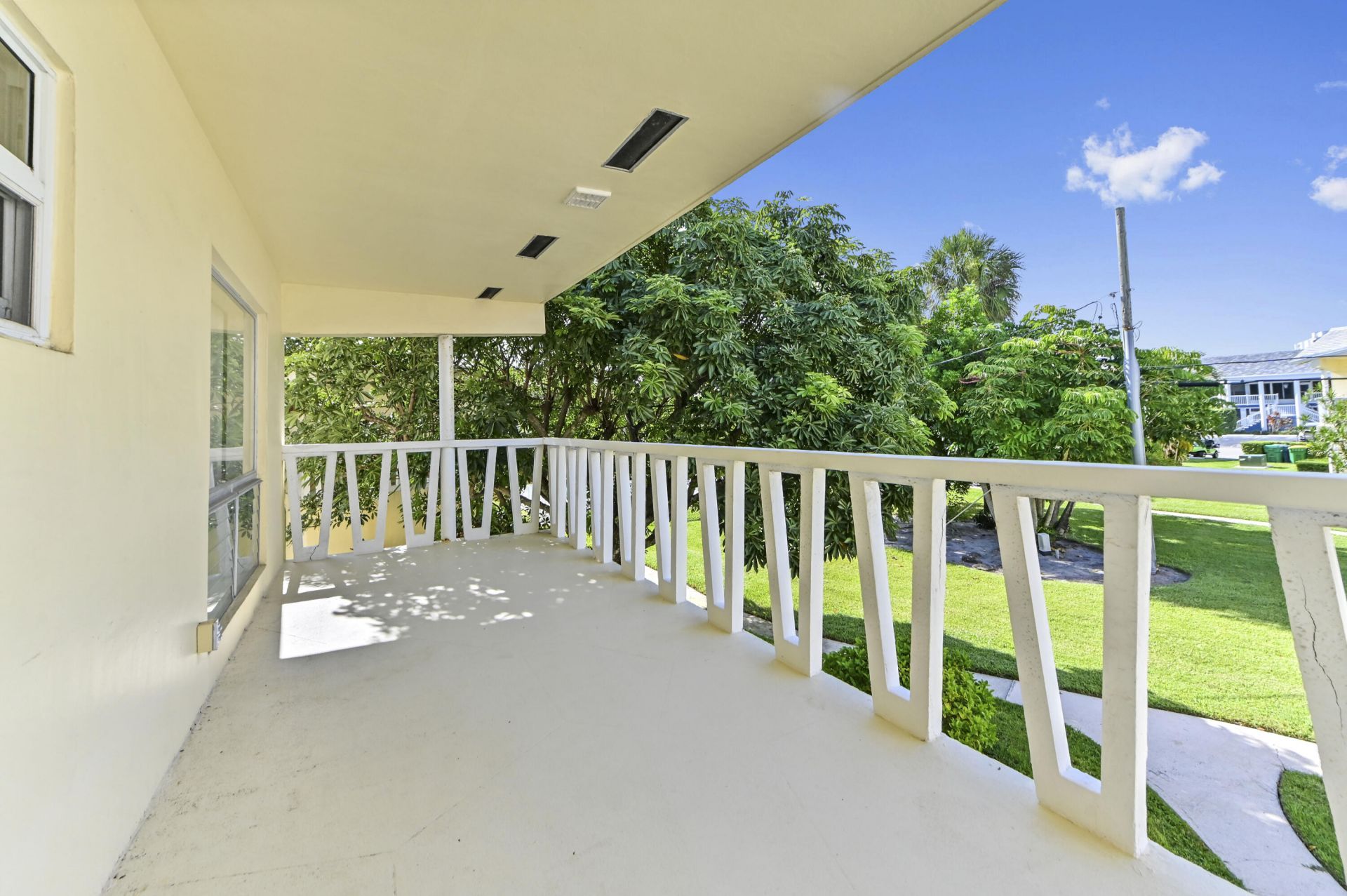 2755 NE 28th Avenue, Unit F-1, Lighthouse Point, FL 33064 Photo