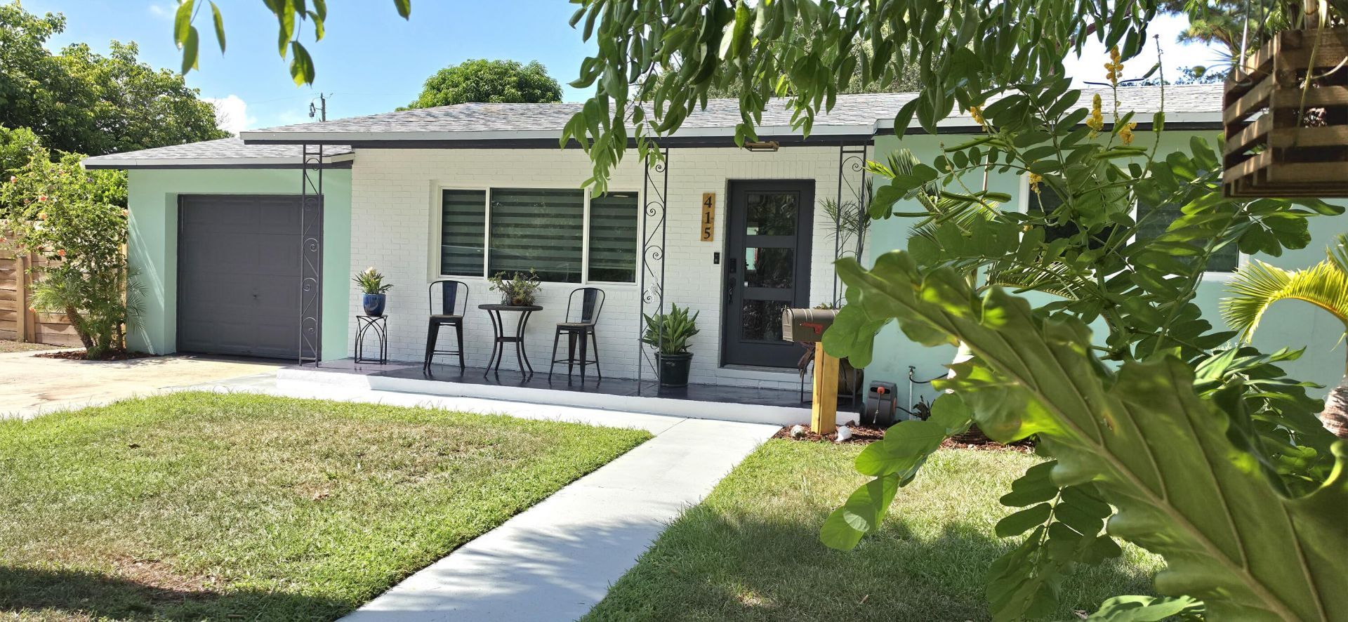 415 Park Avenue, Lake Park, FL 33403 Main Photo