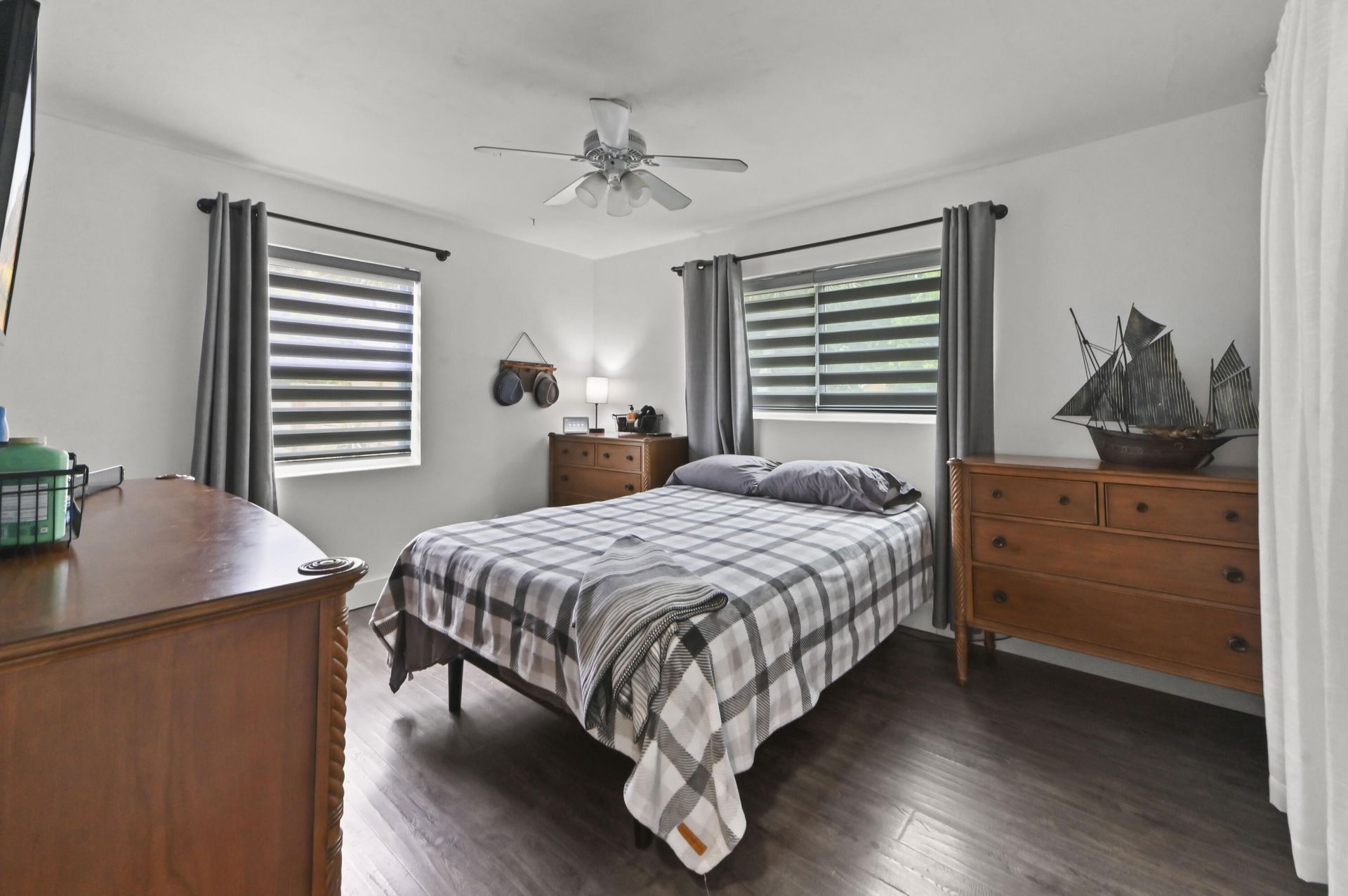 415 Park Avenue, Lake Park, FL 33403 Photo